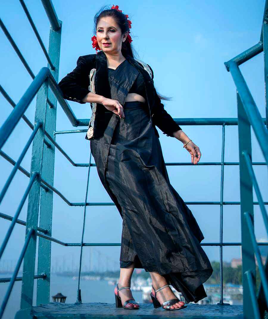 দীপাবলির সাজে চৈতি ঘোষাল