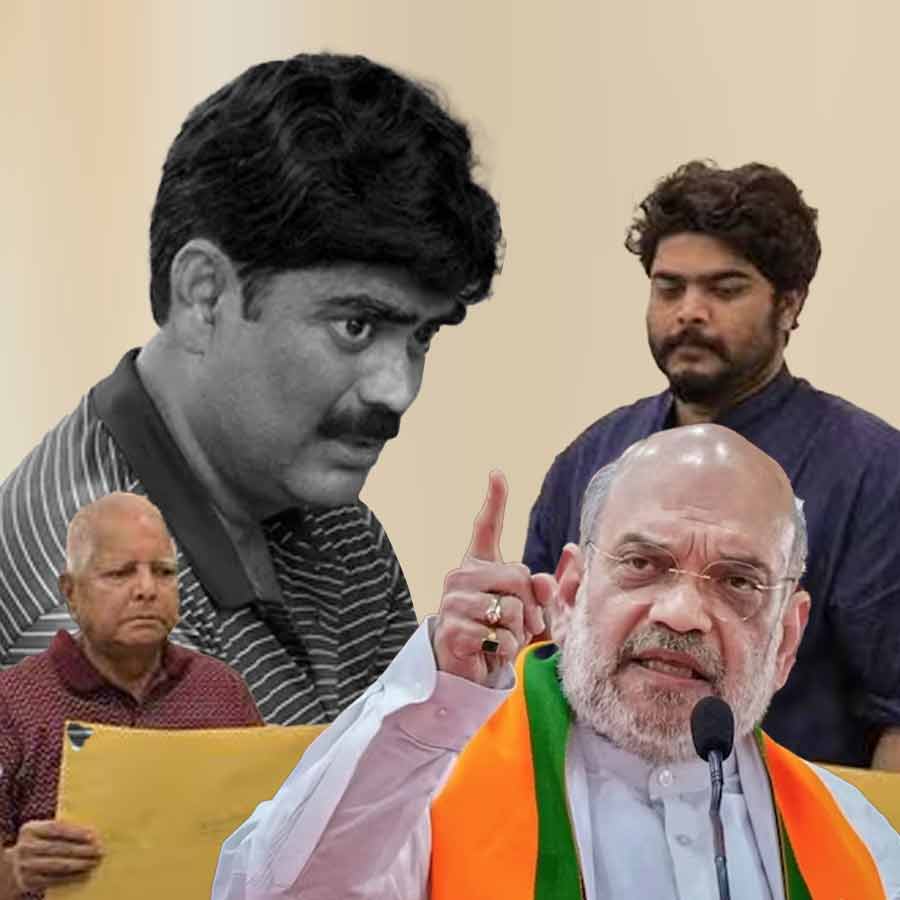 Amit Shah slams RJD for jungle-raj and fielding Shahabuddin’s son in Bihar polls