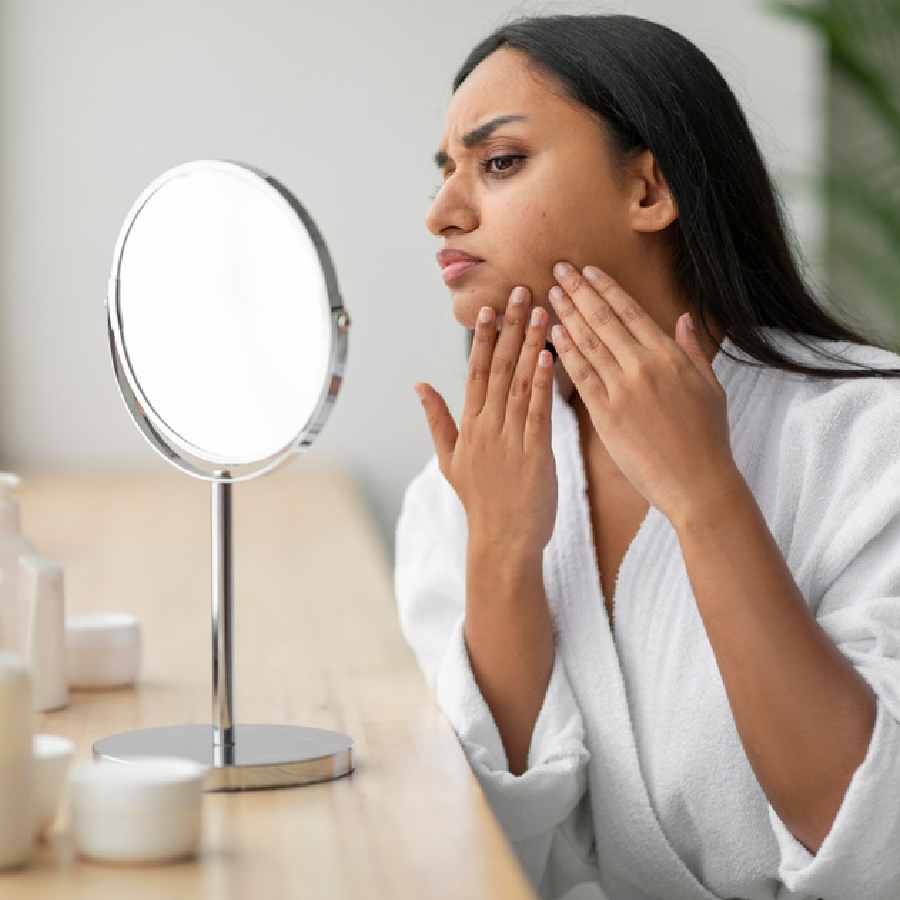 Five signs of Vitamin Deficiency on your face dgtl