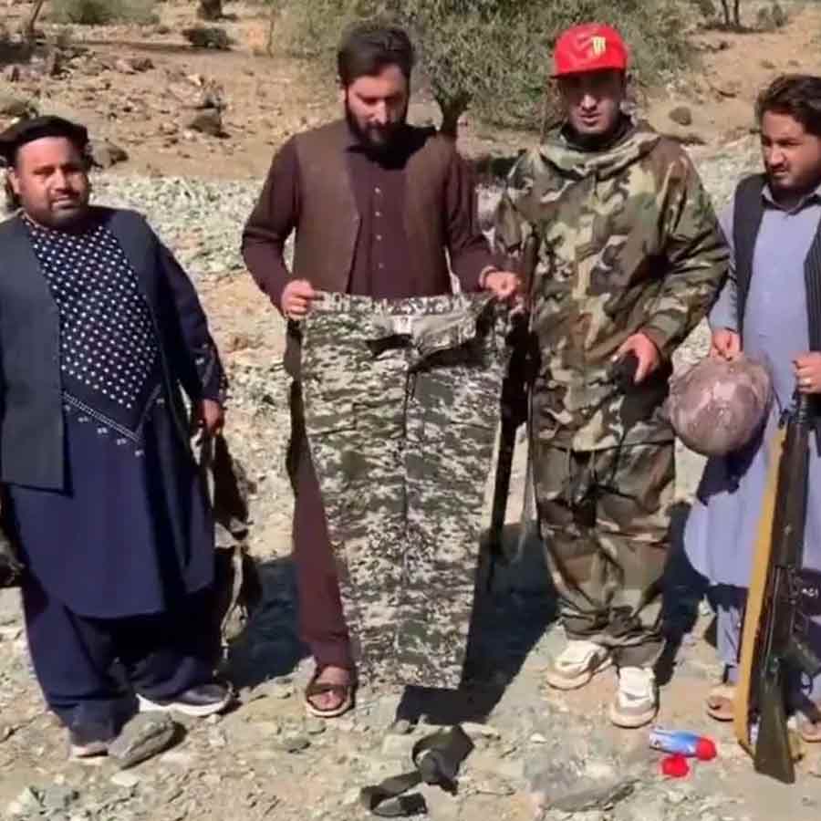 Hashtag 93000 trending after videos of Afghanistan fighters paraded with Pak soldier’s pants