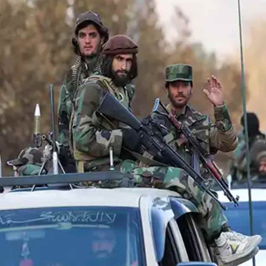 Hashtag 93000 trending after videos of Afghanistan fighters paraded with Pak soldier’s pants