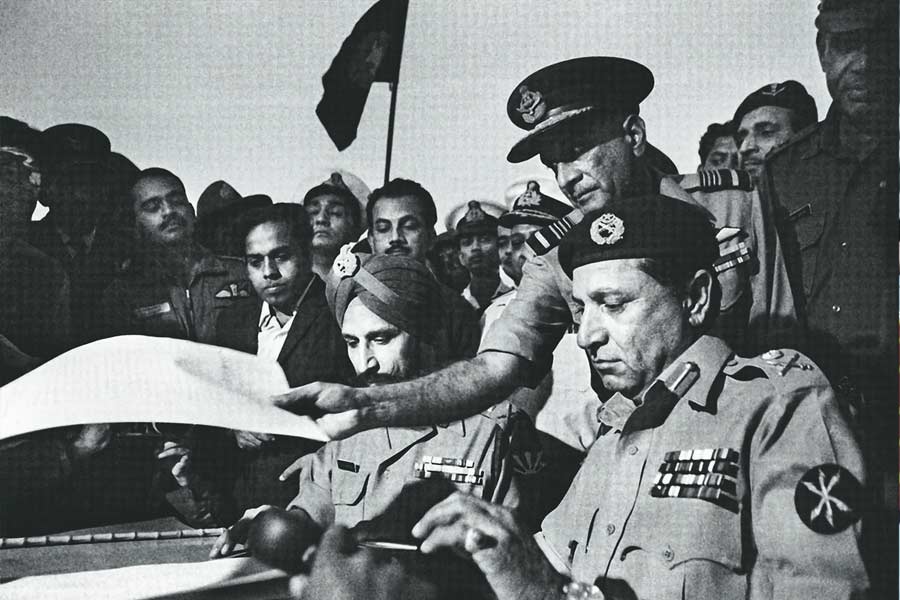 Hashtag 93000 trending after videos of Afghanistan fighters paraded with Pak soldier’s pants