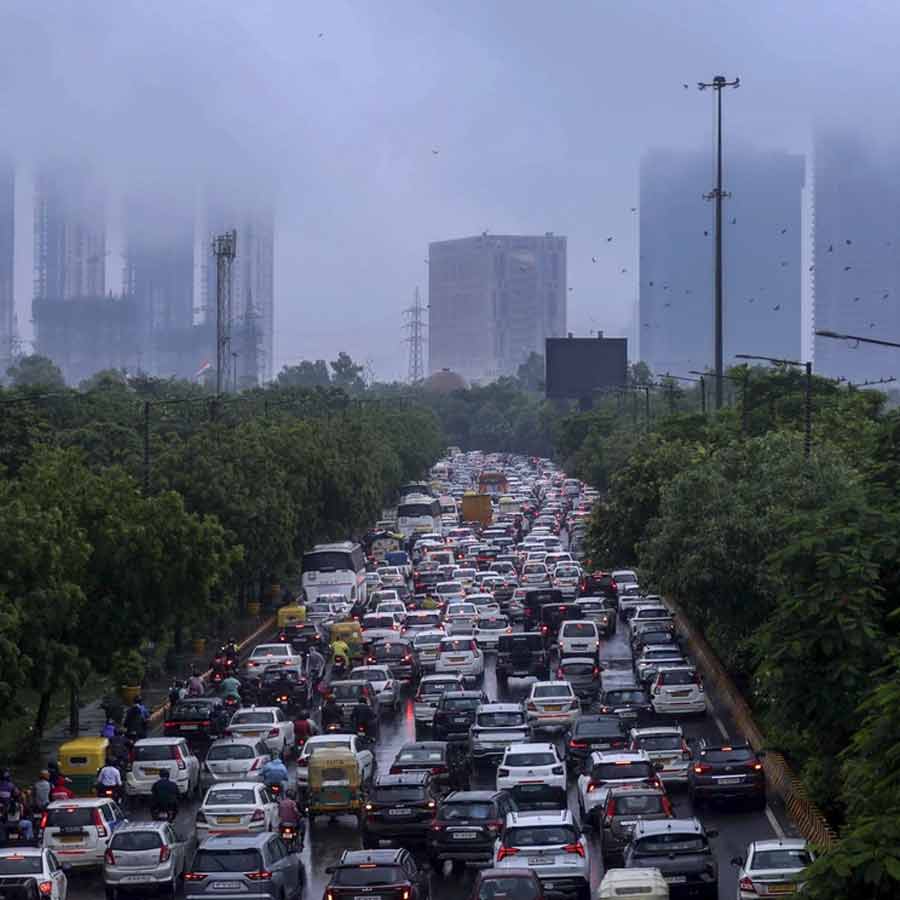 Maharashtra's Vasai residents writes PM Modi fed up with traffic jam dgtl