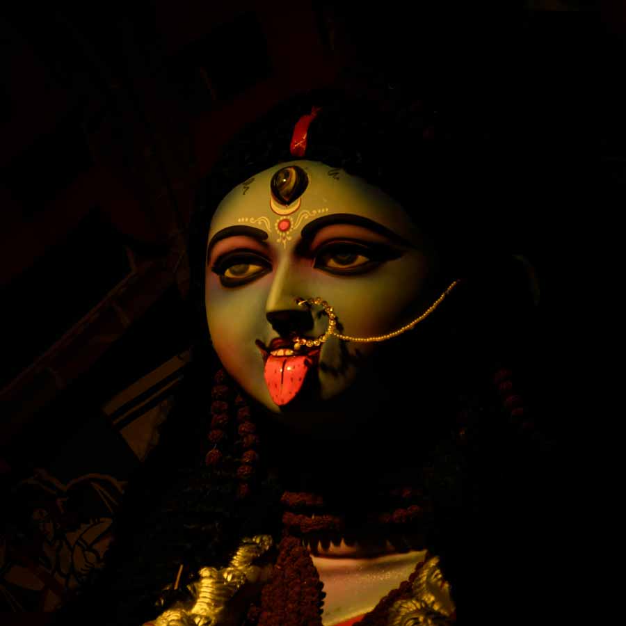 Favorite four zodiac signs of Maa kali according to astrology