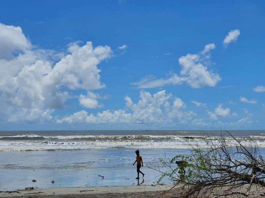 চলে যেতে পারেন হেনরিস আইল্যান্ডেও। ফাঁকায় ফাঁকায় ক’দিন ঘুরে আসতে পারবেন। 