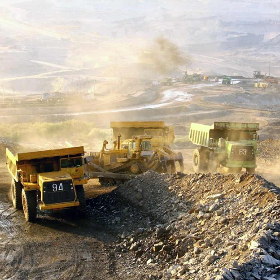 Indian copper industry may face problem due to huge import from UAE and Chinese dominance in international market 