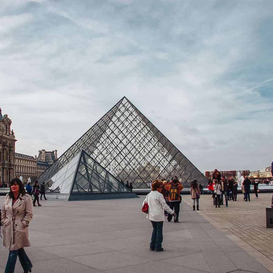 From Mona Lisa to King Charles X diamond sword, Louvre Museum has a long theft history