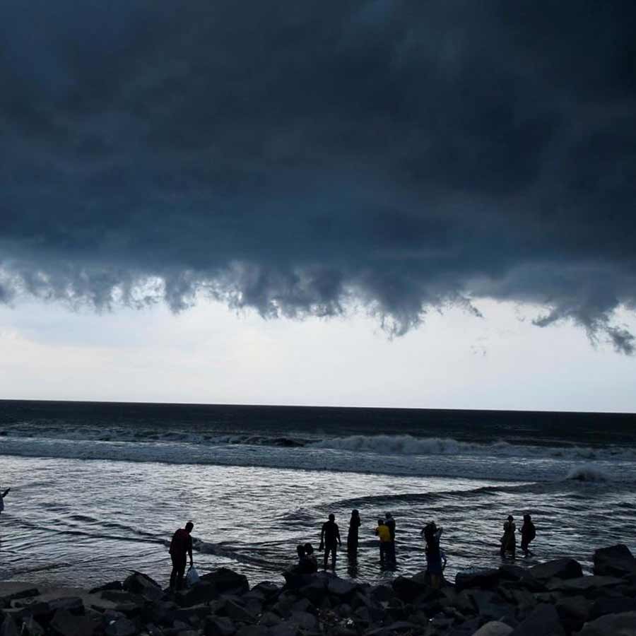 Possibility of rain due to new low pressure area and cyclonic circulation formed in Bay of Bengal dgtl