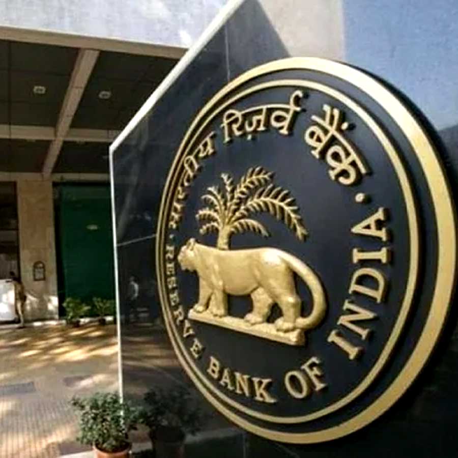 Which countries trying to ditch Dollar, know the reasons