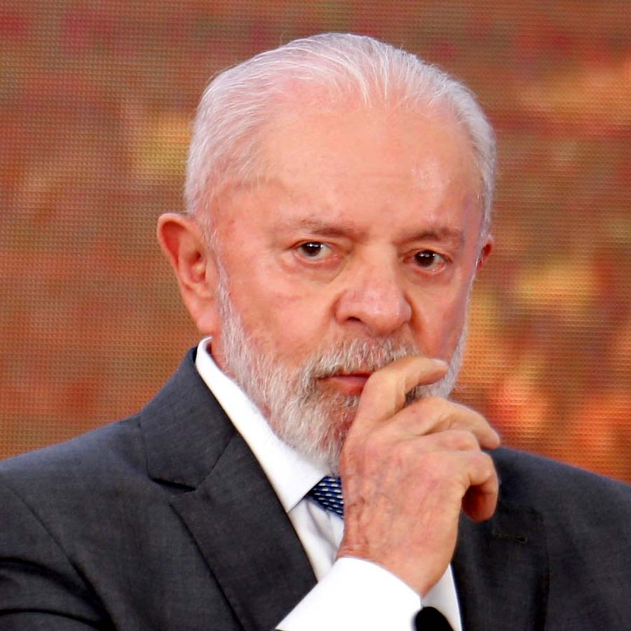 Which countries trying to ditch Dollar, know the reasons