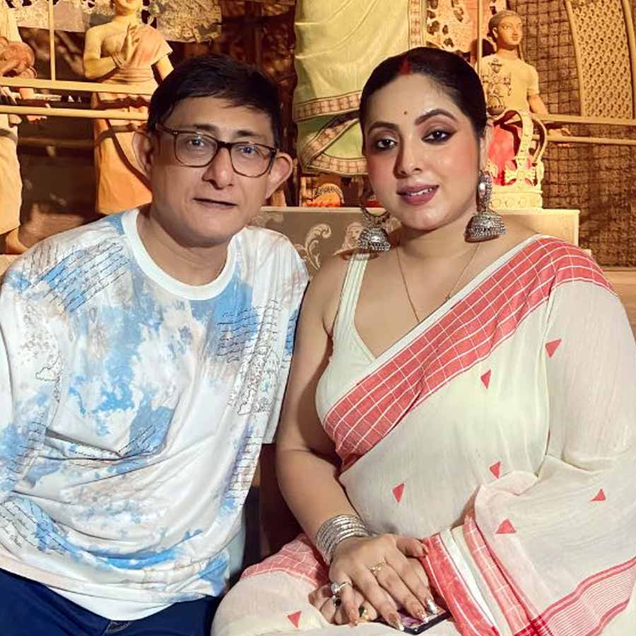 Actress Sreemoyee Chattoraj was surprised seeing daughter’s expression exactly like husband Kanchan mullick dgtl