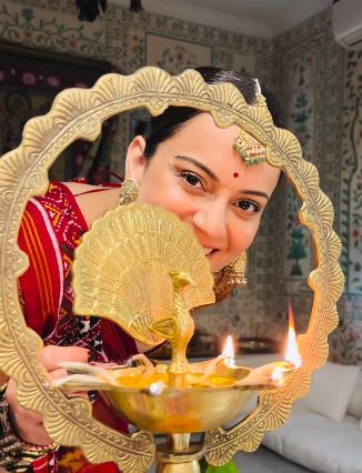 ঘর সাজালেন কঙ্গনা।