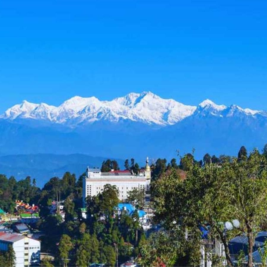 Tourist footfall in North Bengal is rising again during Kali Puja holidays dgtl