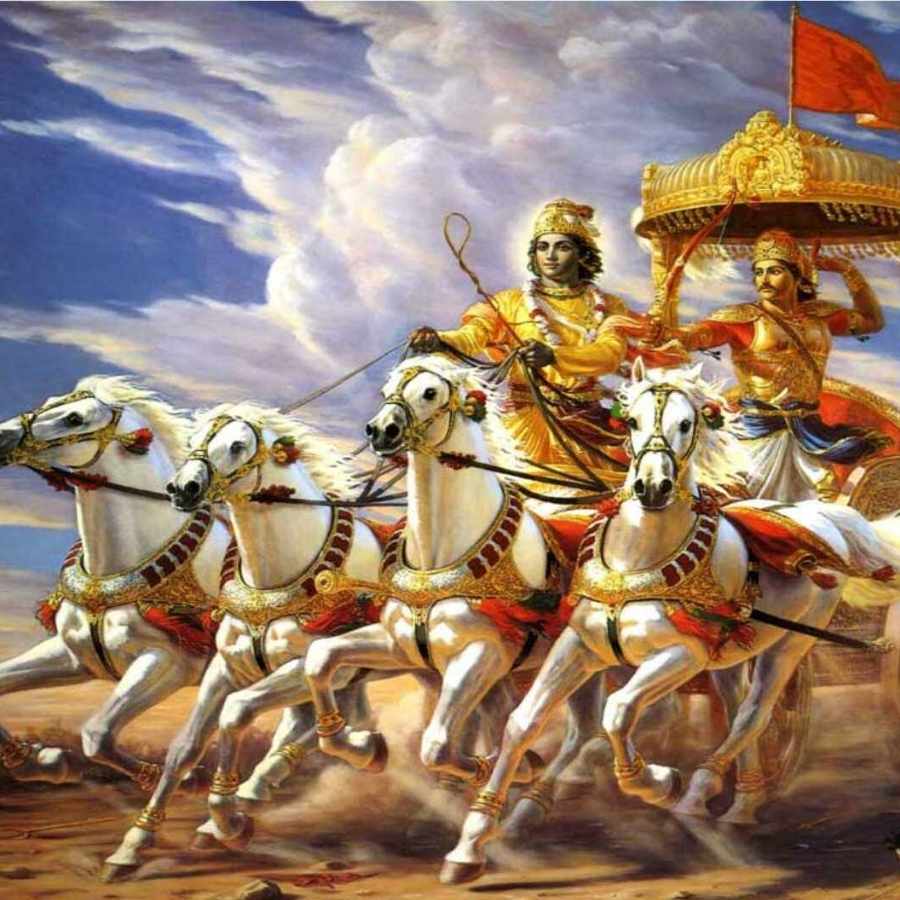 ভাইফোঁটার পুরাণ কাহিনির সঙ্গেও জড়িয়ে আছে এমন জয়-বিজয়ের গল্প। যার উল্লেখ পাওয়া যায় মহাভারতে।