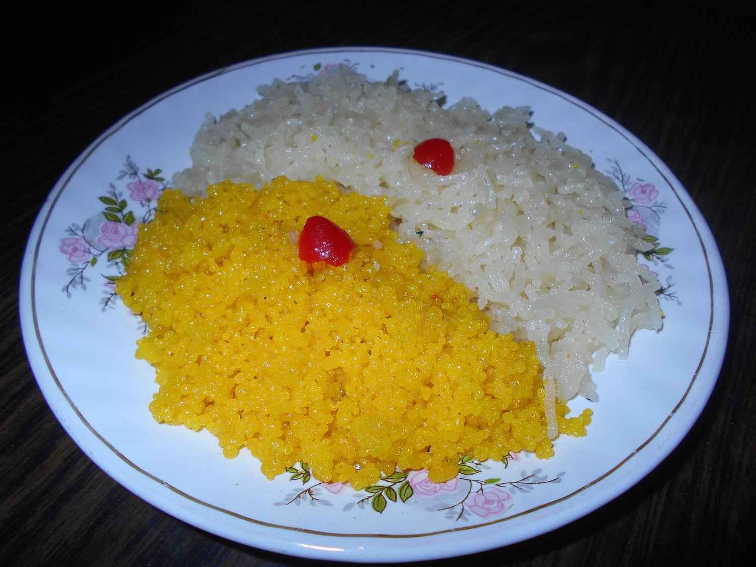 ট্রাক চালকদের শ্রদ্ধা: অতীতে বর্ধমান থেকে আসা ট্রাক চালকেরা পুজো দেওয়ার জন্য মিহিদানা ও সীতাভোগ নিয়ে আসতেন। এখনও জিটি রোড দিয়ে যাওয়ার সময়ে অনেক গাড়ির ড্রাইভার দেবীর পুজো দিয়ে যান।