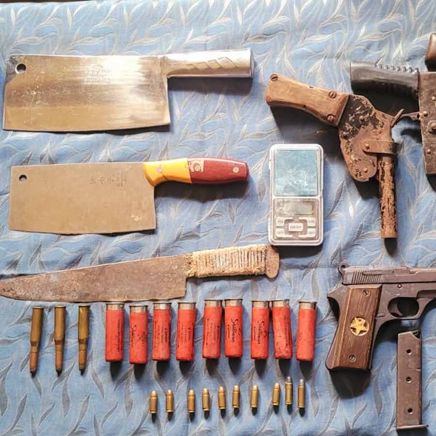 A man arrested for allegation of kept illegal arms in Ekbalpur