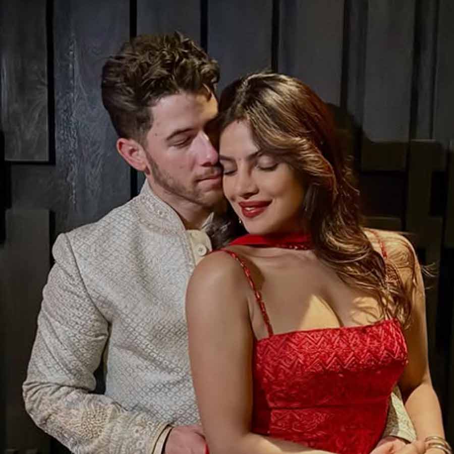 Mini Dosa Station to Desi Comfort Food, know the detailed food menu of Priyanka Chopra’s Diwali Feast In New York dgtl