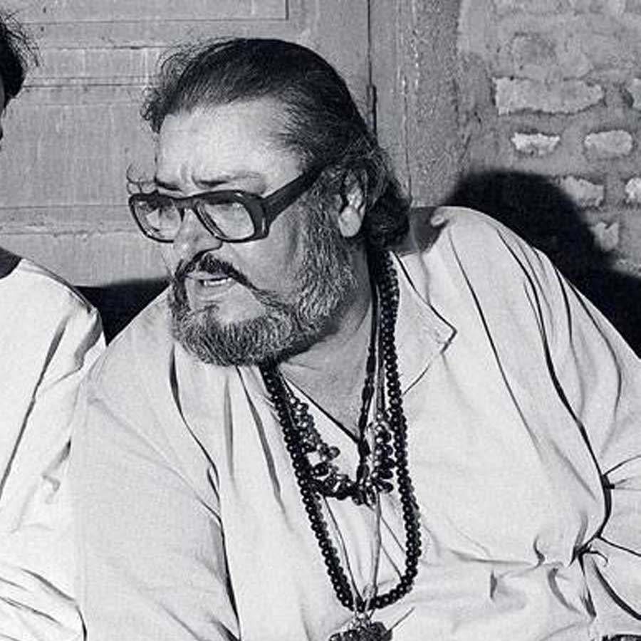 Bollywood Actor’s Life Changed After Meeting a Spiritual Leader, Once Smoked and Drank regularly