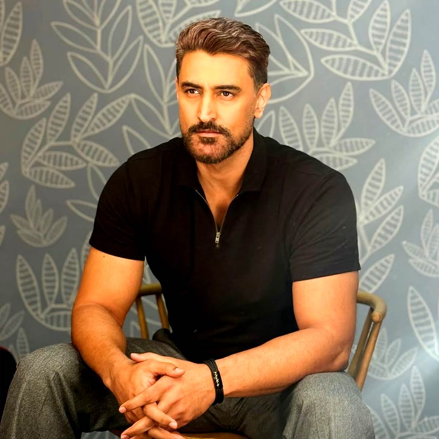 All need to know about Actor Kunal Kapoor and what he does now