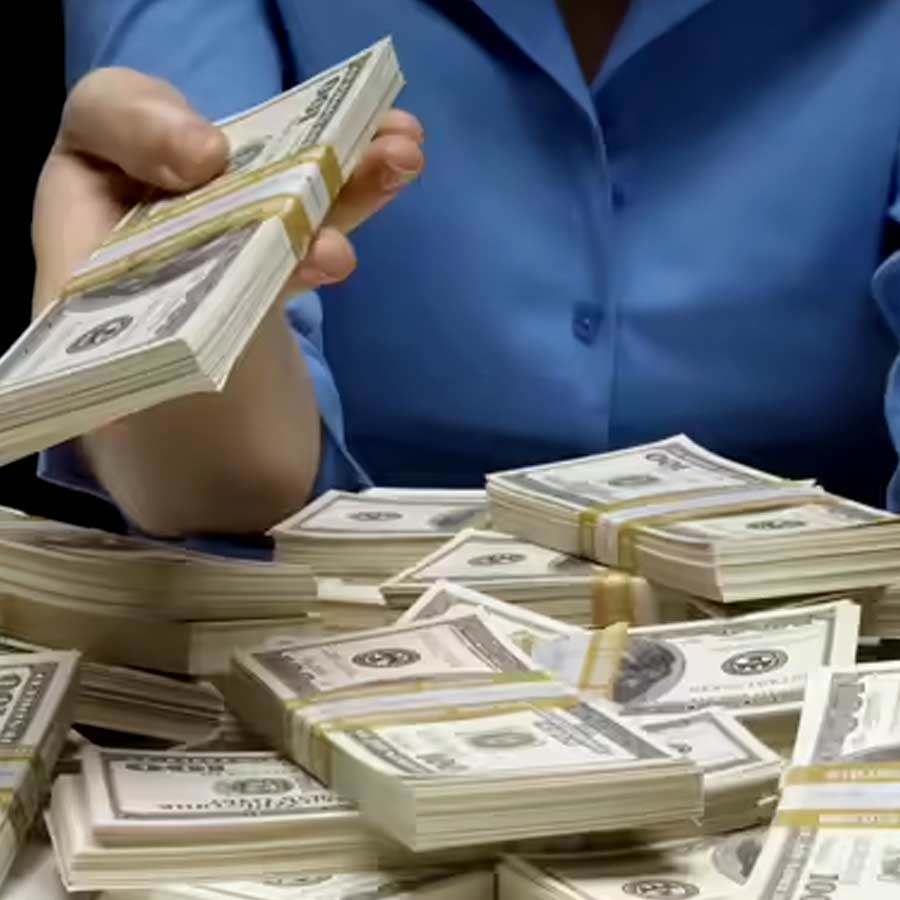 A man spends crores in gambling and live streaming after winning lottery