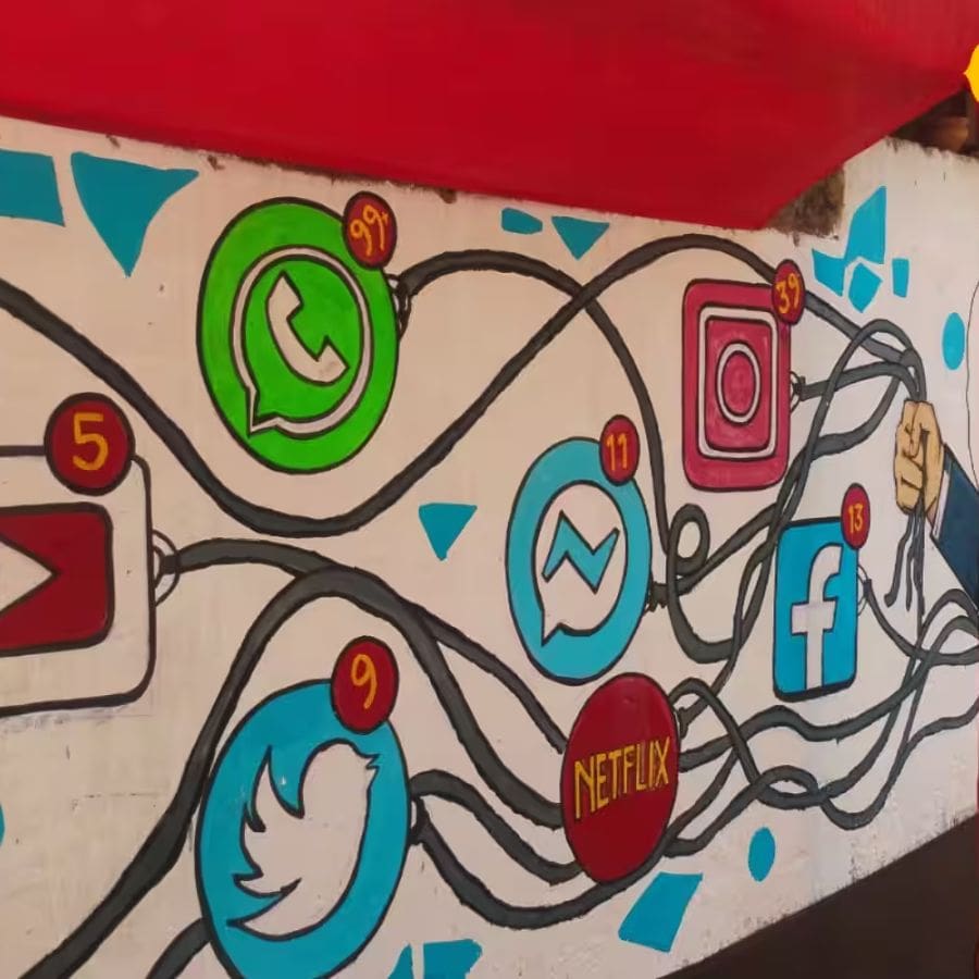  তালিকায় ফেসবুক, এক্স (সাবেক টুইটার), হোয়াটস্‌আপ- আরও কত কী! 