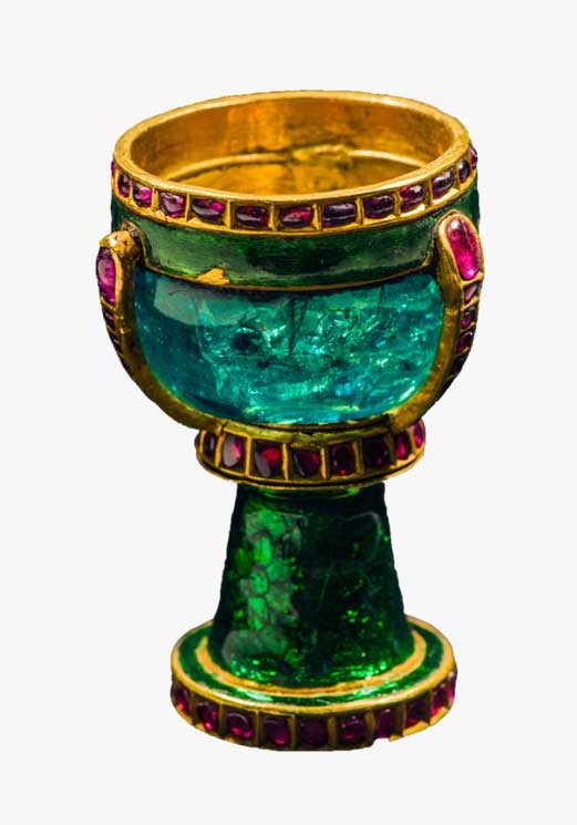 কলকাতা জাদুঘরের সংগ্রহে সম্রাট শাহজাহানের সোনা ও রুবি দিয়ে মোড়া সুরাপাত্র।
