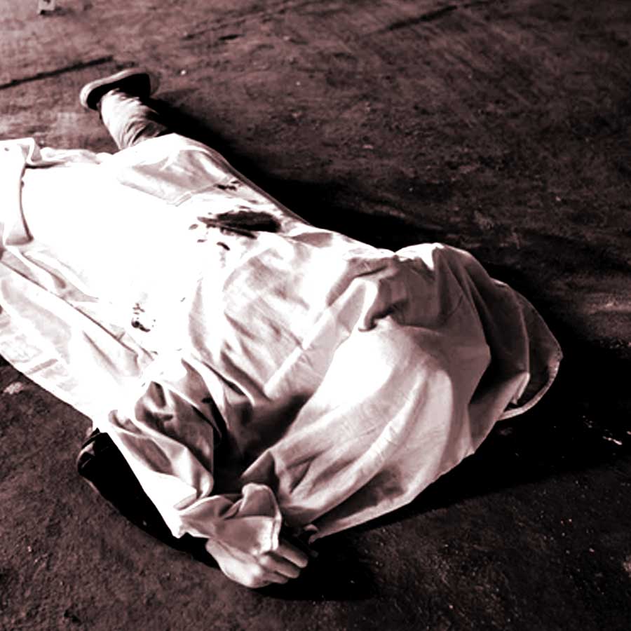 Worker found dead in bathroom of cold drink company in EM bypass dgtld