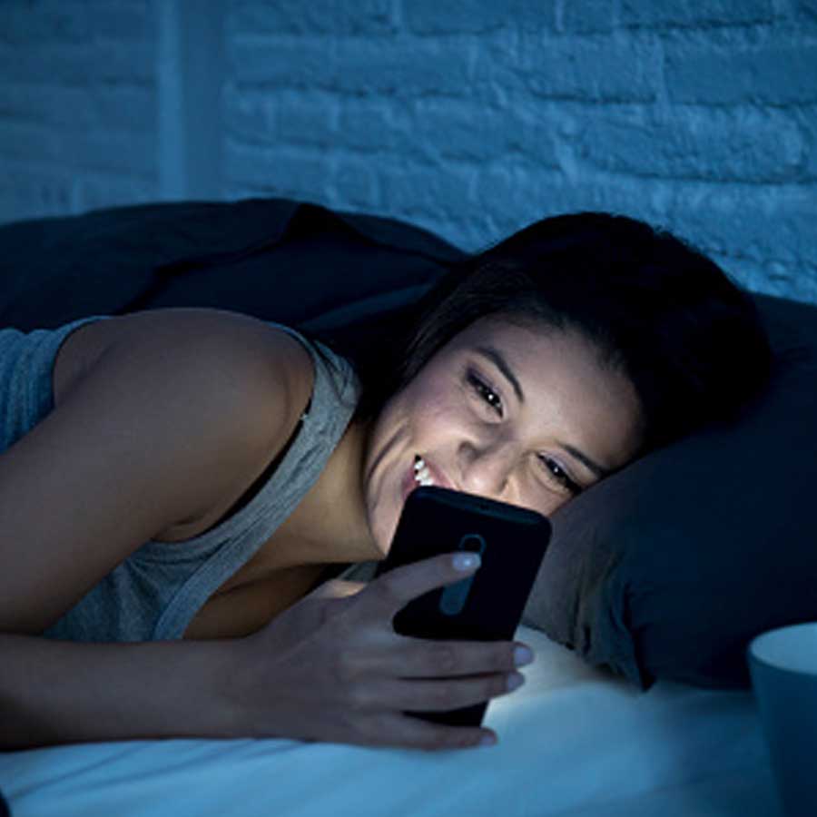 How to do Digital Detox at night Without Unplugging Completely
