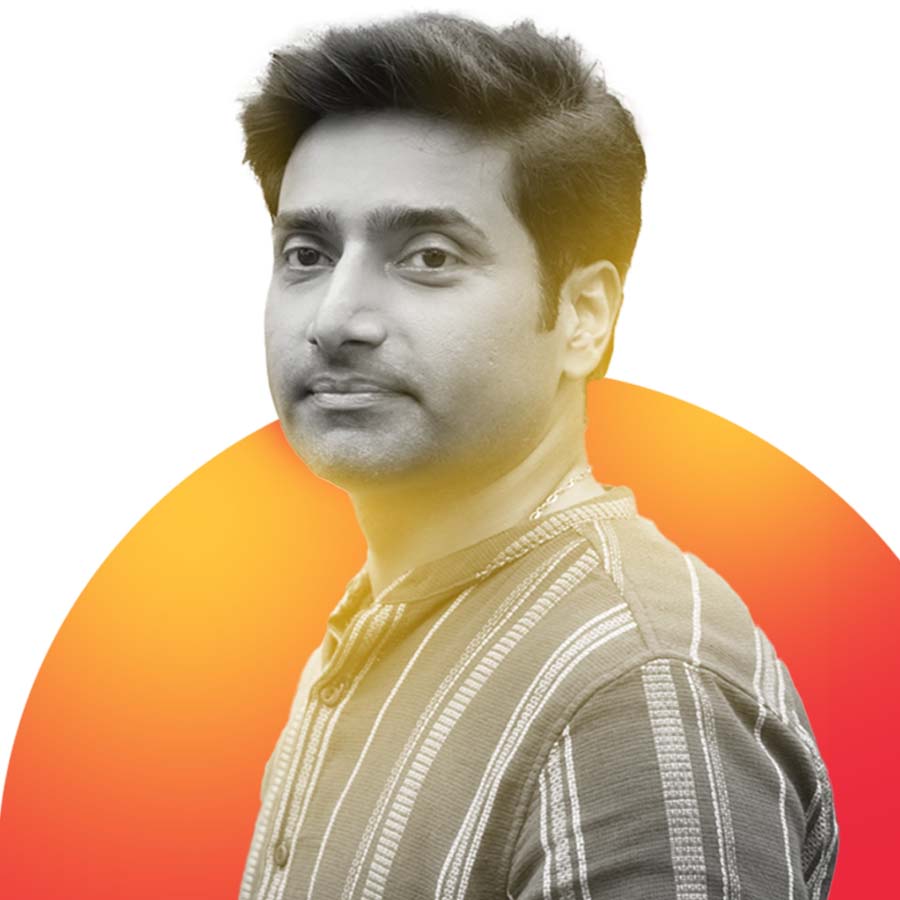 Tollywood actor Biswajit Ghosh the lead hero of the new serial O Mor Dorodiya talks about his careers journey dgtl