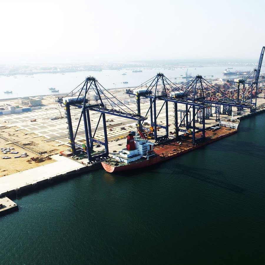 Indian Navy especially INS Vikrant became nightmare for Pakistan due to vulnerable coastline of Islamabad, here are details 