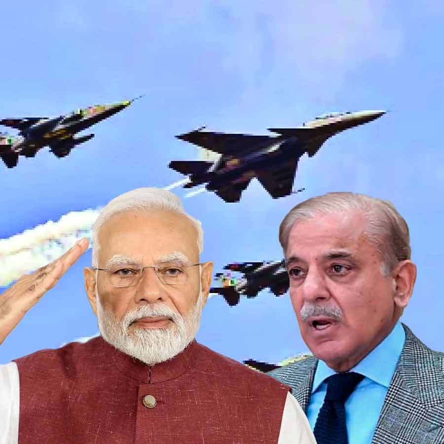 Ahead of India’s Trishul exercise Pakistan restricts airspace along border