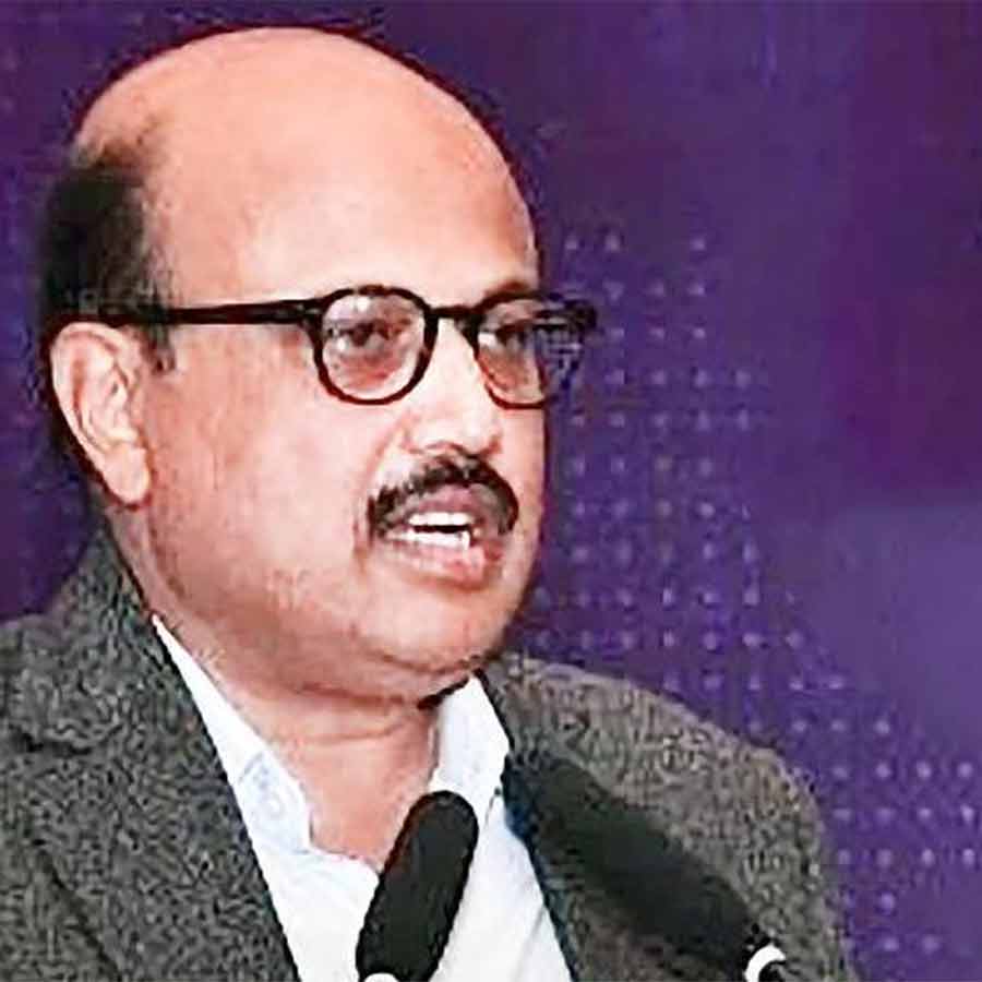 দায়িত্ববান: একটি অনুষ্ঠানে কেন্দ্রীয় বাণিজ্যসচিব রাজেশ আগরওয়াল।