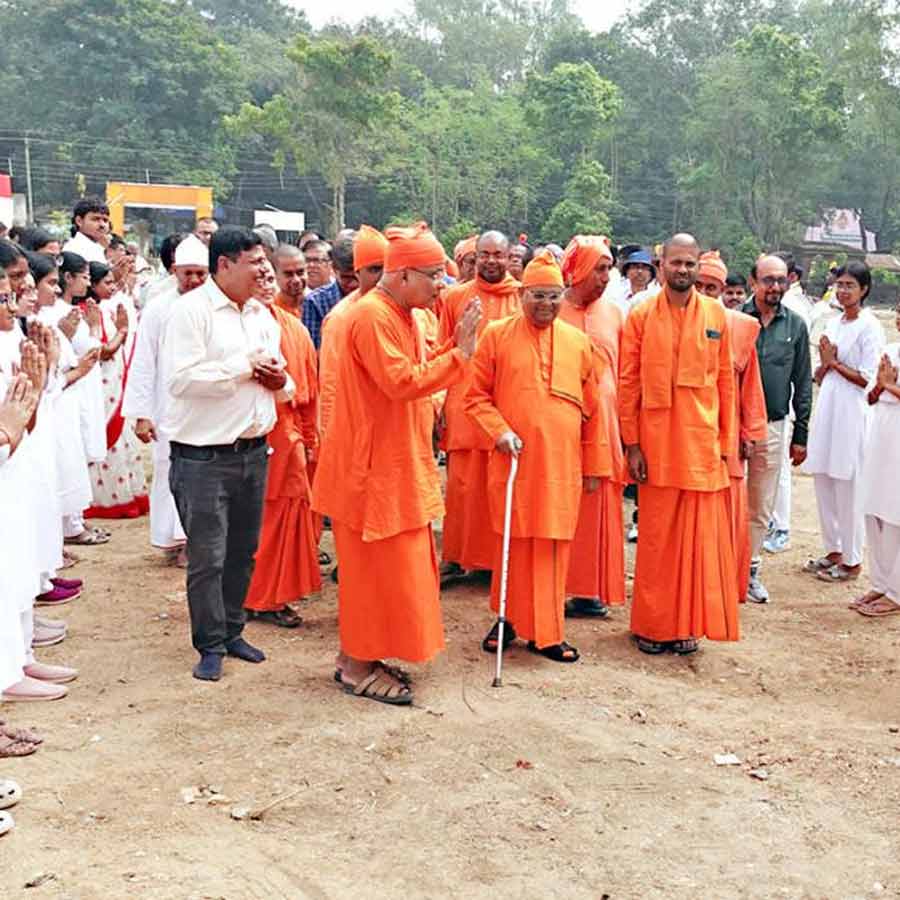 Co-education has been introduced for the first time in the agricultural college under the supervision of Purulia Ramakrishna Mission Vidyapeeth