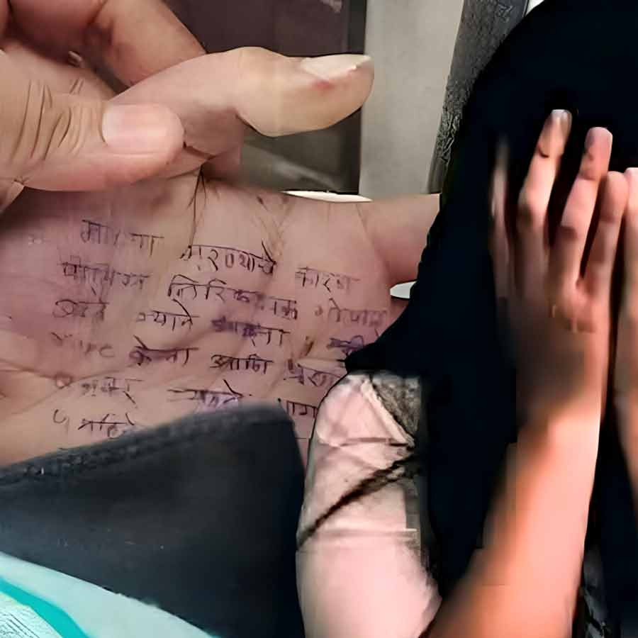 She wanted to marry me, used to harass me, claims an accused on Satara doctor's death case dgtl