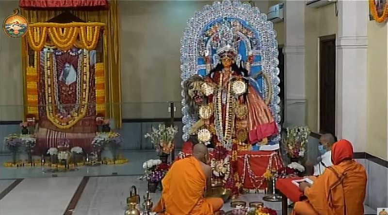 শোনা যায়, ১২৯৮ বঙ্গাব্দে এই মন্দিরটি প্রতিষ্ঠা করেছিলেন তিনি।