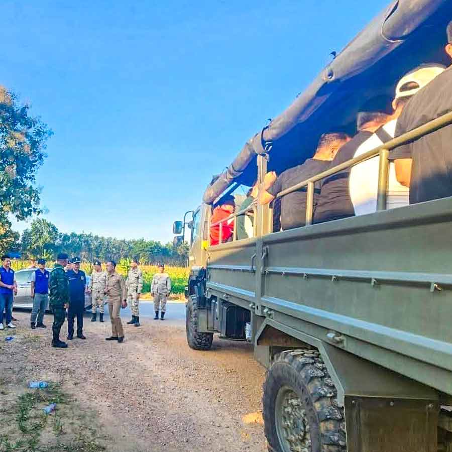 Myanmar’s Junta Military raids in Chinese mafia-run cybercrime hub, 700 trafficked workers including Indians fled from there