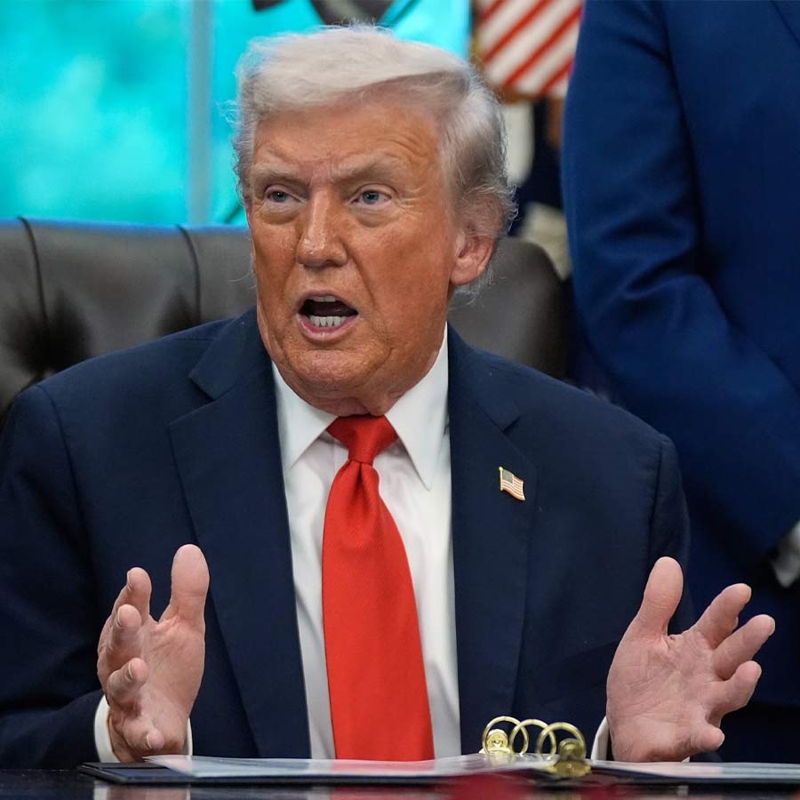 Why US President Donald Trump again blast in Canada over Ronald Reagan Advertisement 