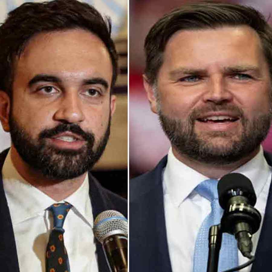 (বাঁ দিকে) জ়োহরান মামদানি এবং জে ডি ভান্স (ডান দিকে)।