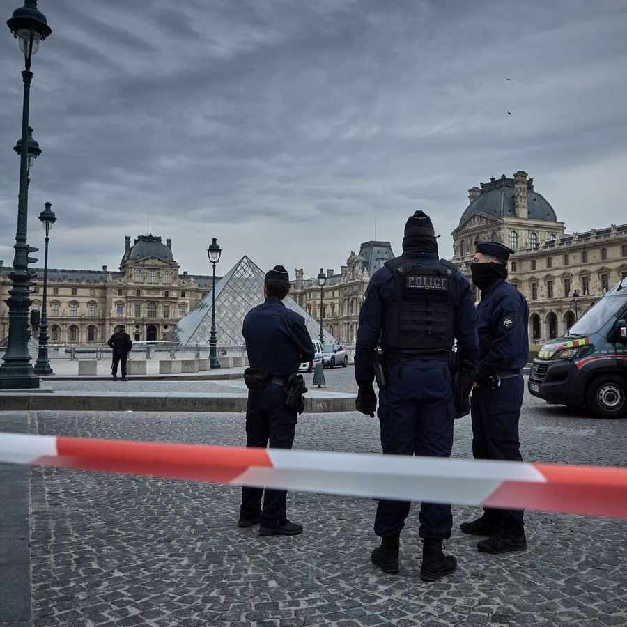 What we know so far about Louvre Museum suspects dgtl