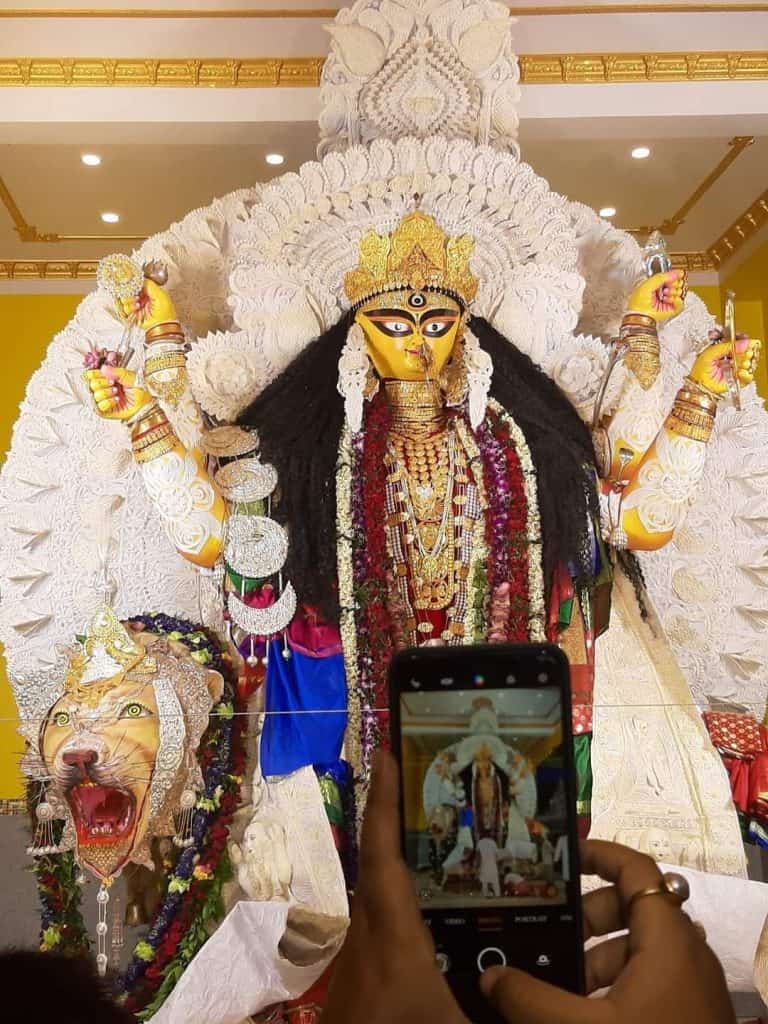 পরের দিন অর্থাৎ ৩১ অক্টোবর হবে দশমীর পুজো। সে দিনই বিসর্জন যাবেন দেবী। 