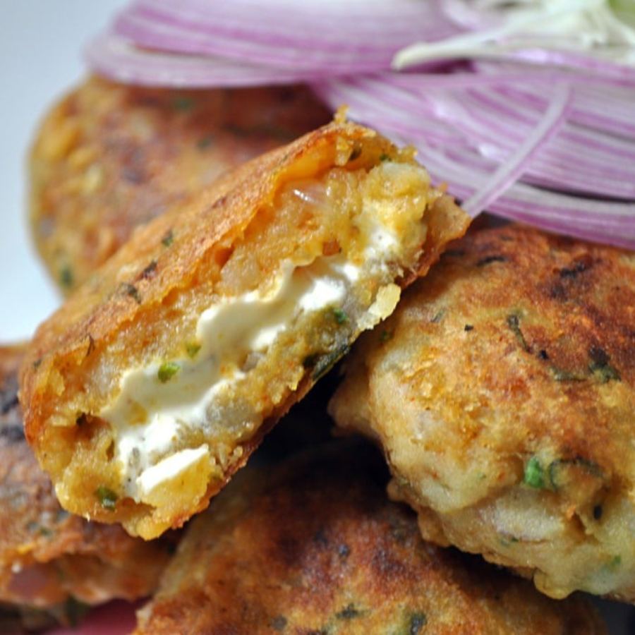 মুখরোচক দই কবাব।