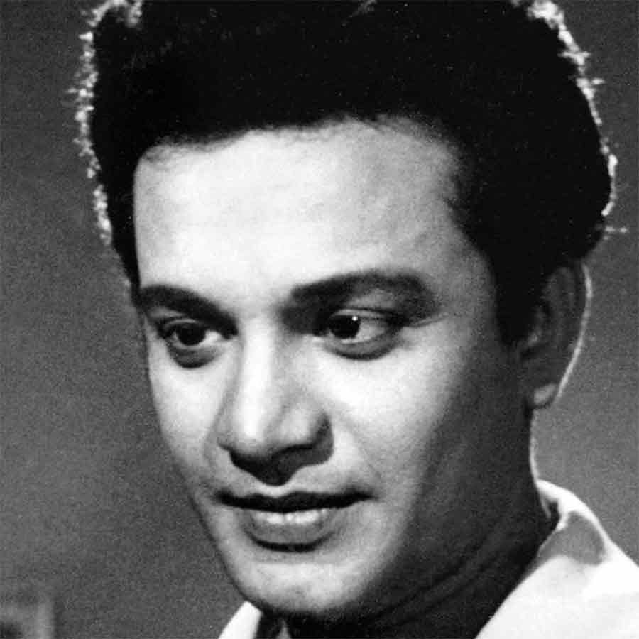 Uttam Kumar was accepted as a 'matinée idol'