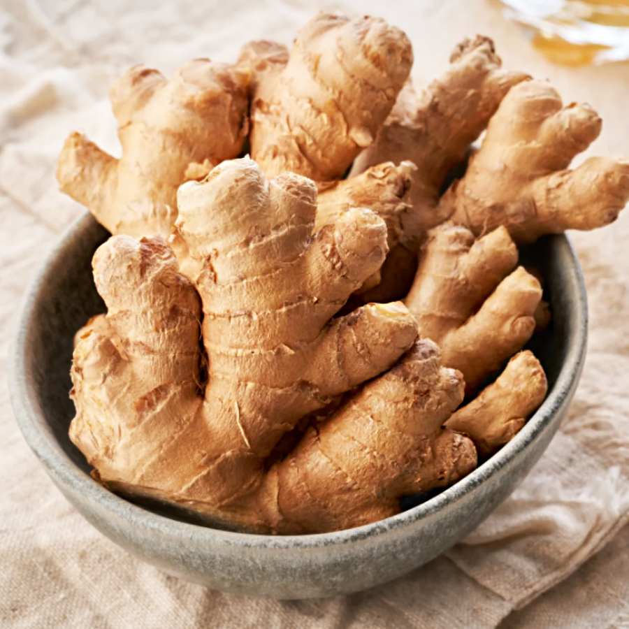 আদার অনেক গুণ।