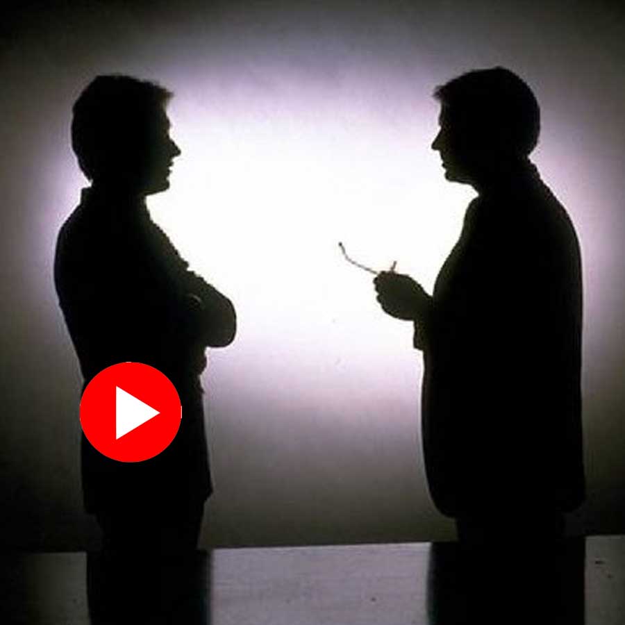 Man claims maid behaving strangely with him, share voice notes