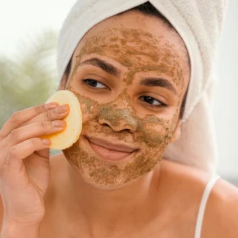 Try these two face packs to get instant glow and get rid off acne spots dgtl