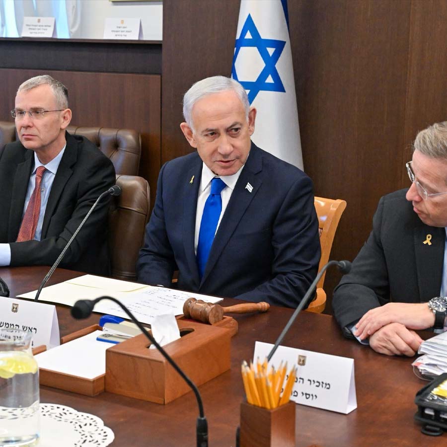 Pakistan preparing to send force in Gaza while Netanyahu says Israel will decide which international forces are unacceptable