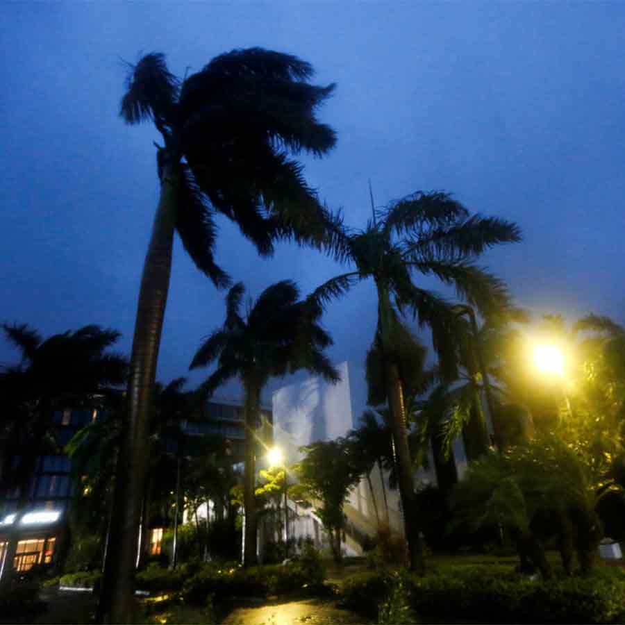 জামাইকায় আছড়ে পড়ল হ্যারিকেন মেলিসা।