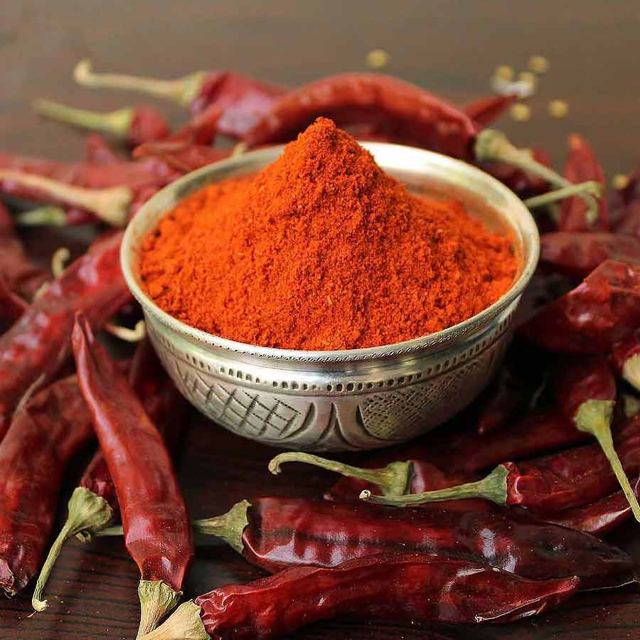 5 side effects of having too much red chili powder in your diet