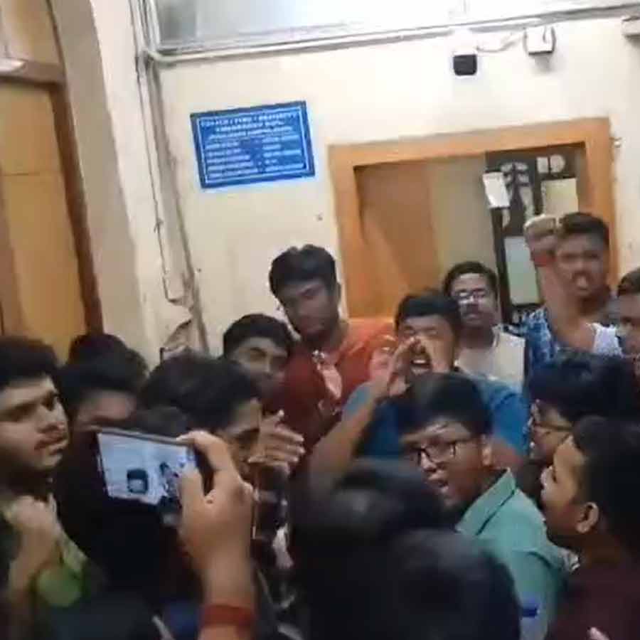 Intern doctor allegedly harassed in Kolkata Medical college dgtl
