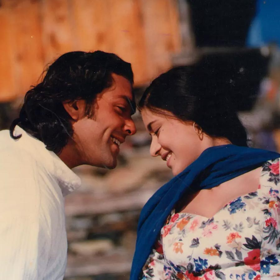 Hrithik Roshan was once shooed away by police from Mission Kashmir’s set